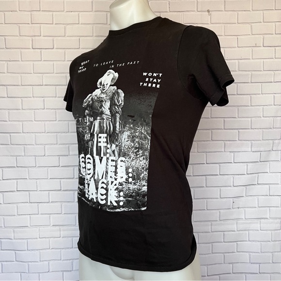 it Chapter Two Pennywise Mens Black White T-Shirt Mens Size M Clown - Picture 3 of 7